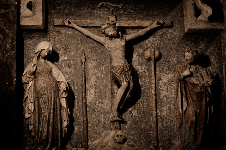 iglesia exorcismos san michele nelsonmochilero