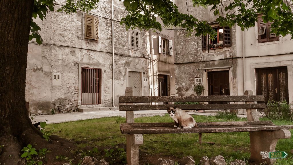 Barrio antiguo de Vodnjan en Istria Croacia
