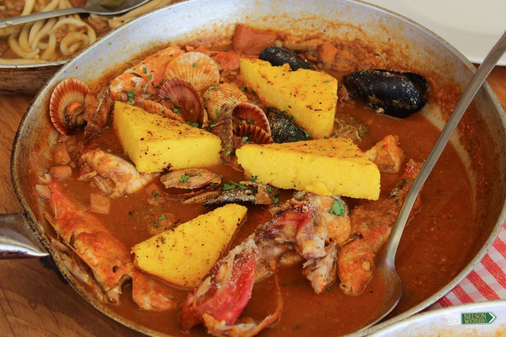 Delicioso platillo en la Plaza de Fažana - Rest: Stara Konoba